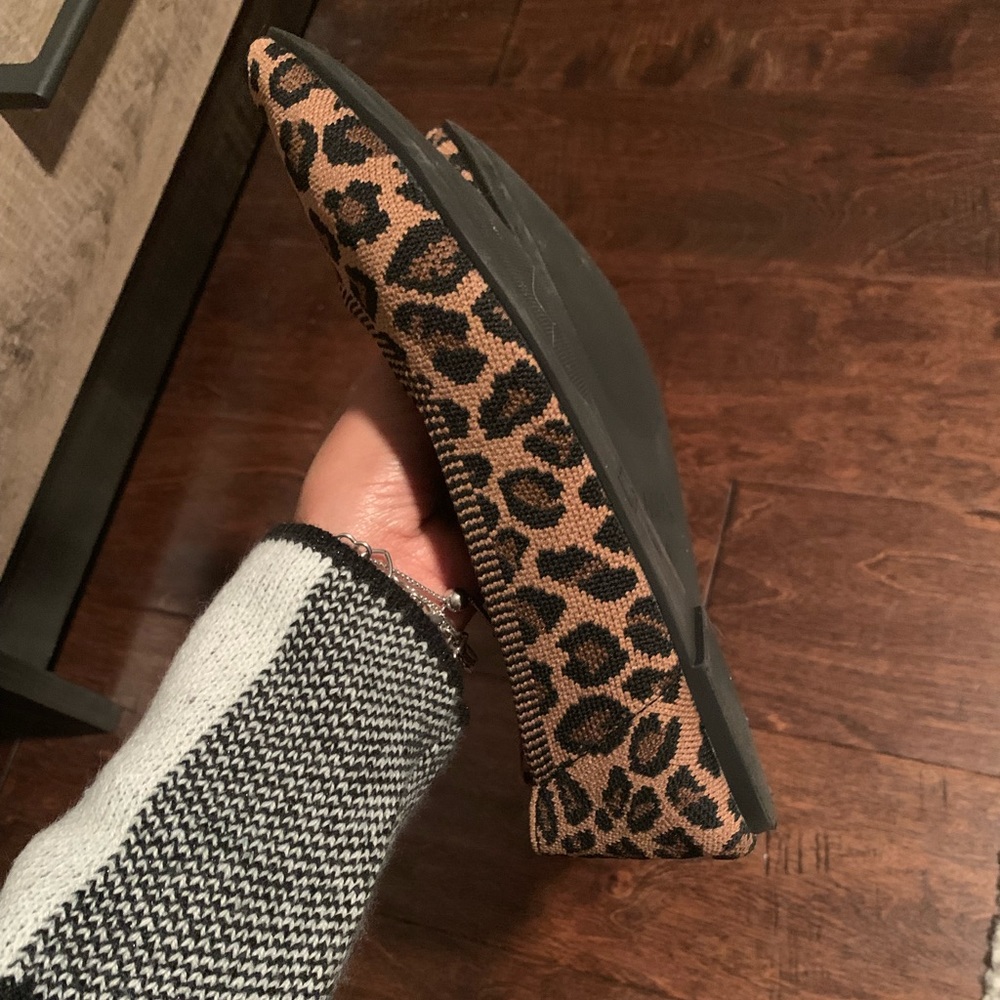 Mia Leopard Print Pointy Toe Knit Flat - image 4